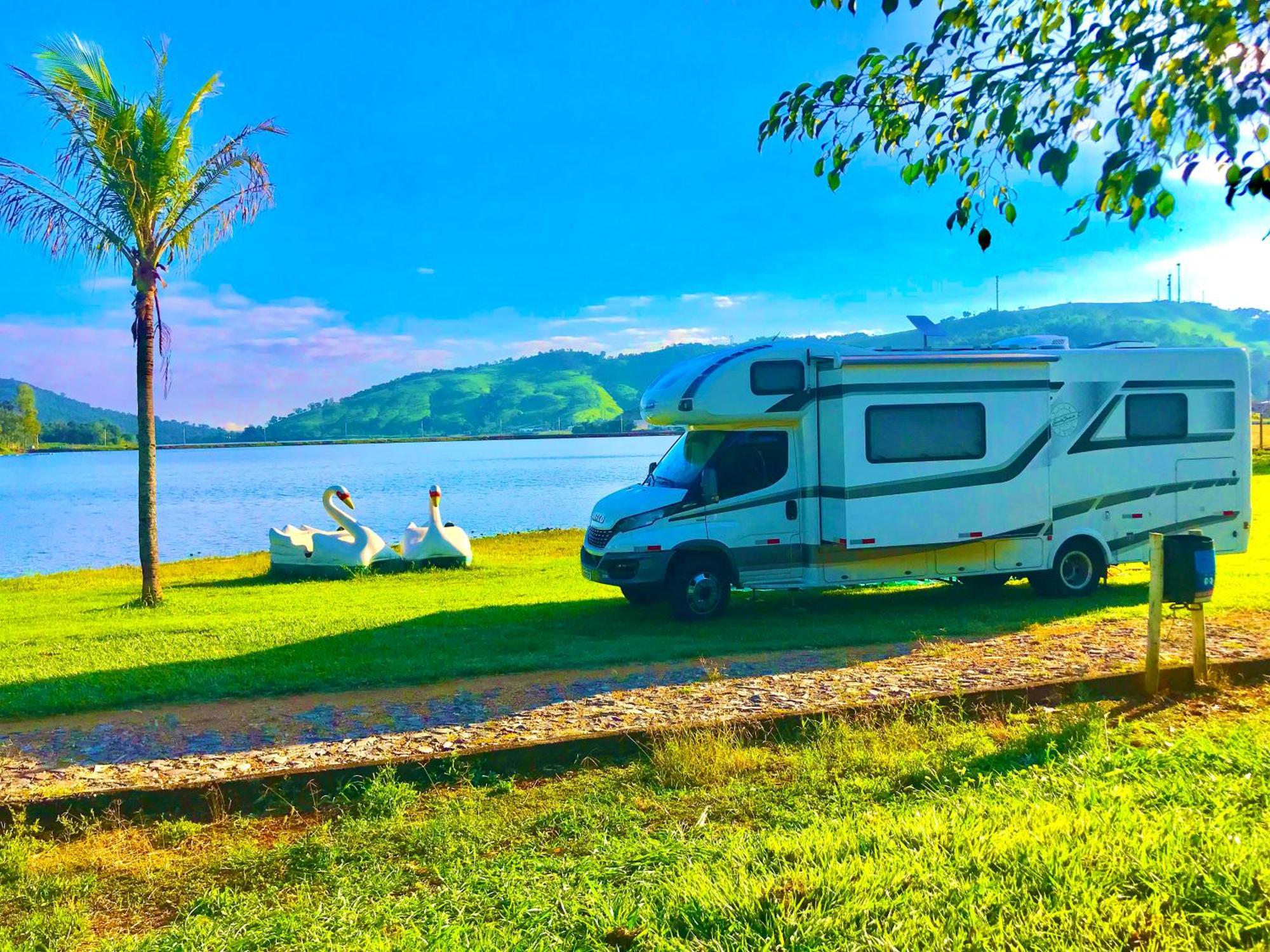 Pousada E Camping Recanto Da Praia Otel Capitólio Dış mekan fotoğraf